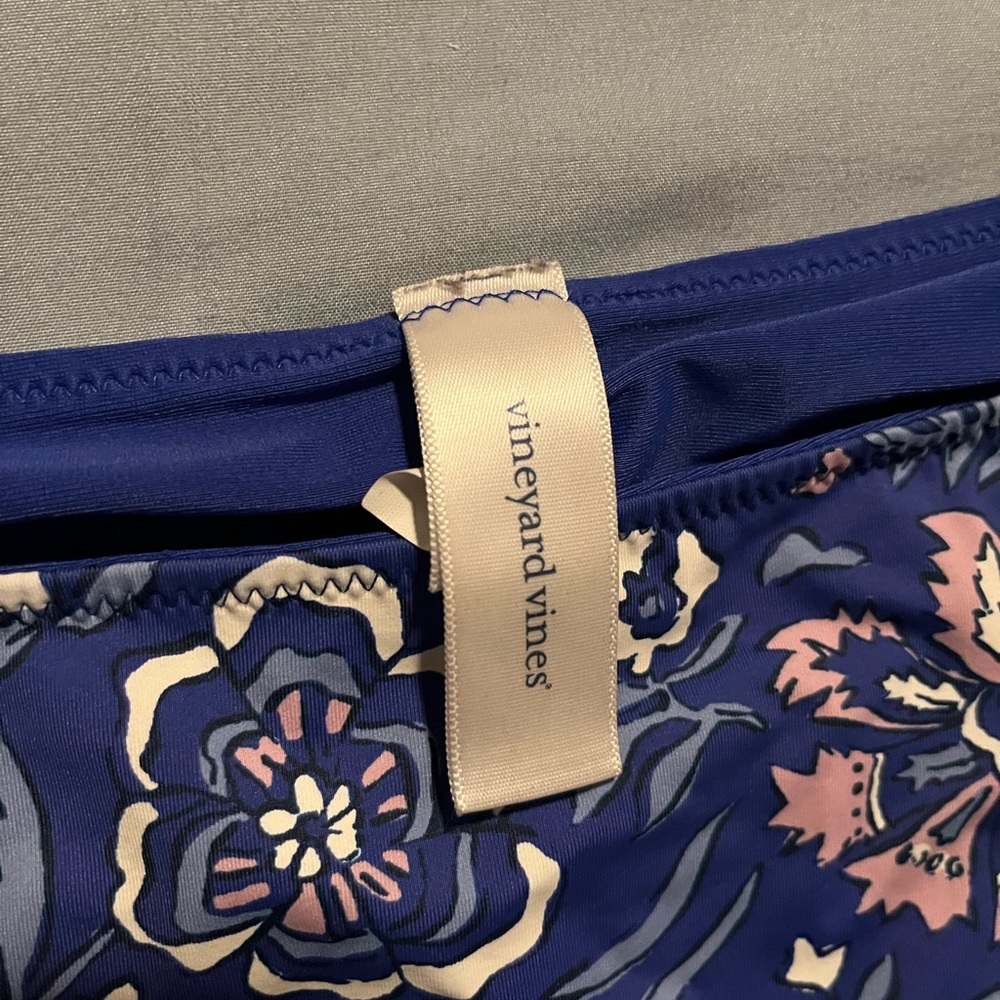 Women’s vineyard vines swimsuit bottoms